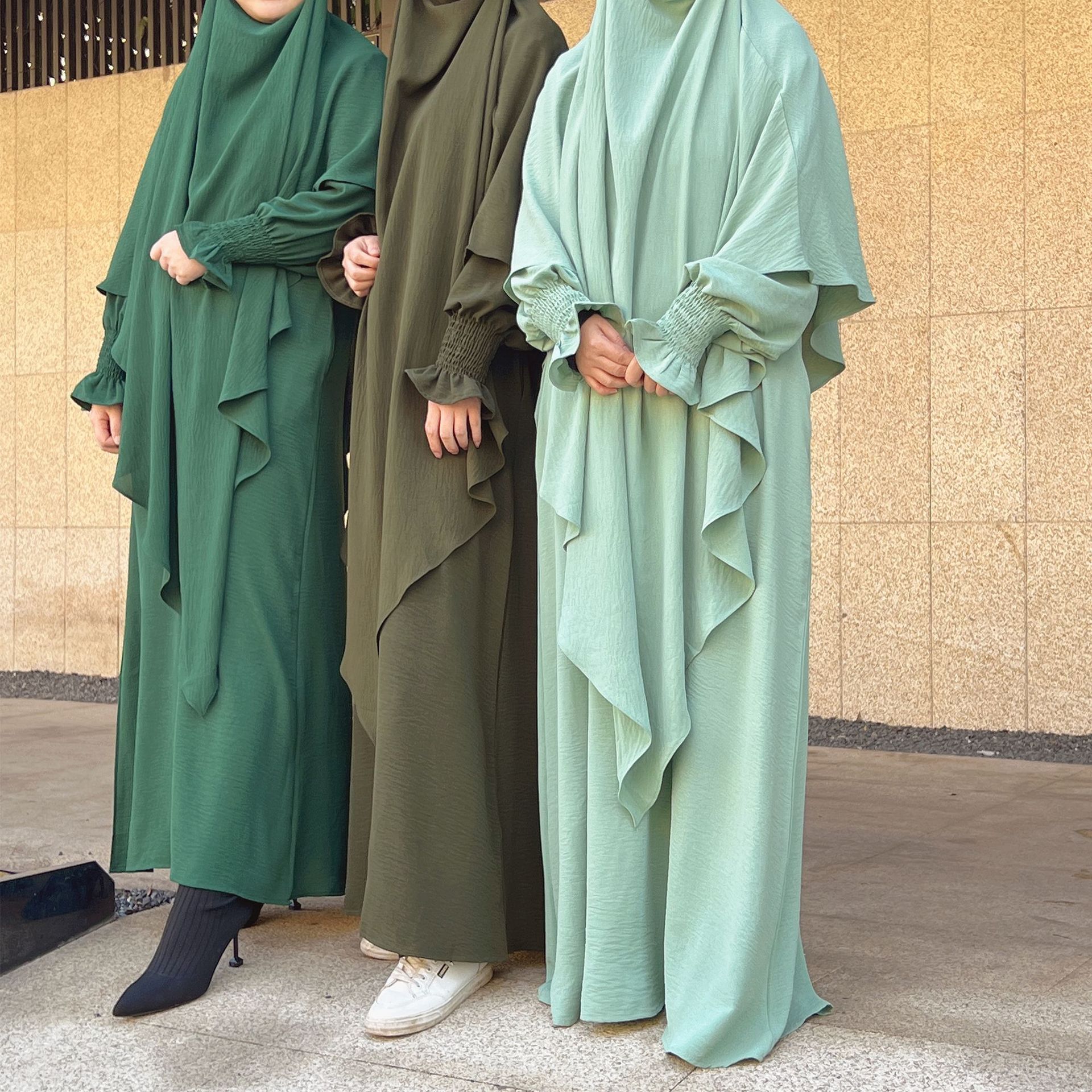 Limanying islamic clothing women modest dress fancy dubai 2023 two piece abaya with khimar hijab malaysia jilbab indonesia