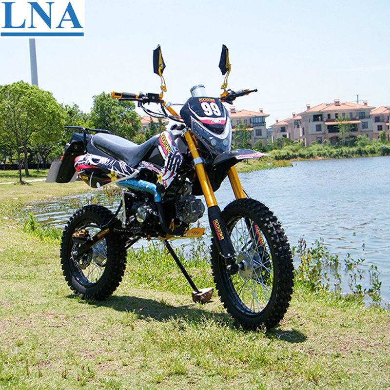 LNA at the ready 125cc 4 stroke dirt bike