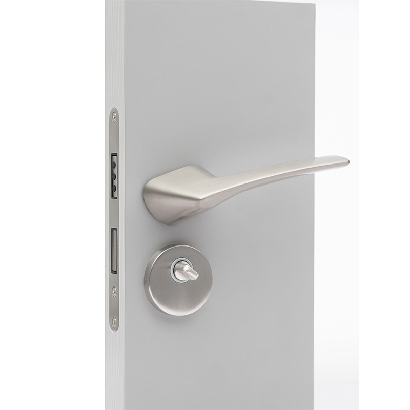 High quality  interior door lock durable wooden bedroom lever door lock with magnetic lock body