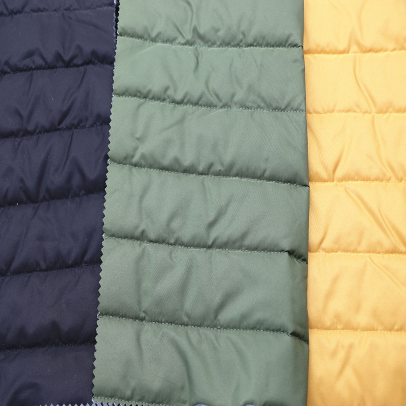 Wholesale Downproof 300T Pongee 5CM Straight Double Faced 80g Cotton Wadding Quilted Fabric for Wallet Bag