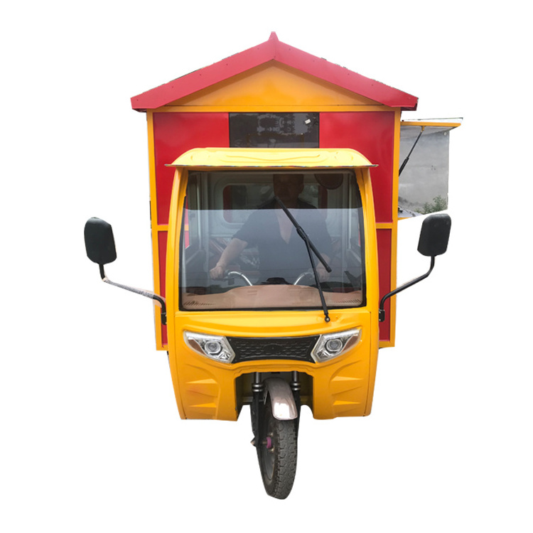 putting spanish churros making machine of mobile food cart for sale