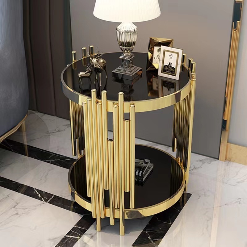 Embrace Contemporary Aesthetic with This Elegant and Well-accessorized Side Table, Showcasing the Epitome of Modern