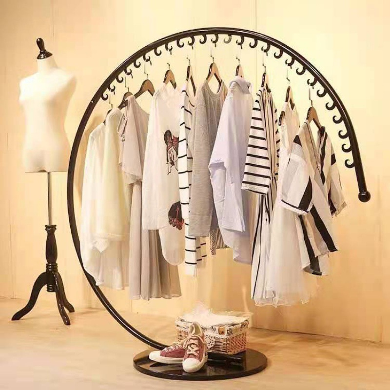 good-looking circular clothes hanger