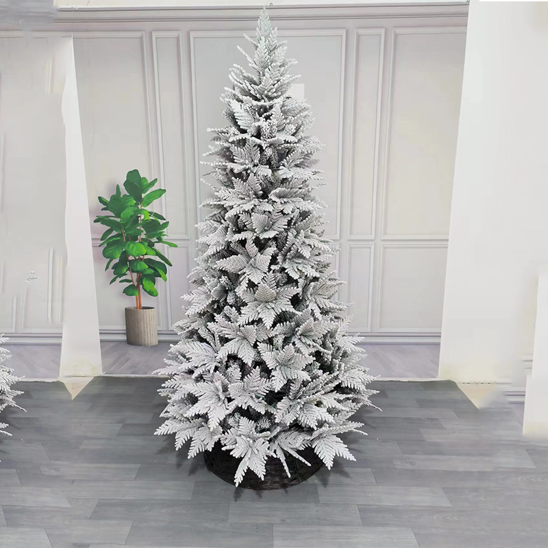 6ft pre-lit frosty Christmas tree factory price wholesale Exclusive materials customized Christmas fiber optic tree