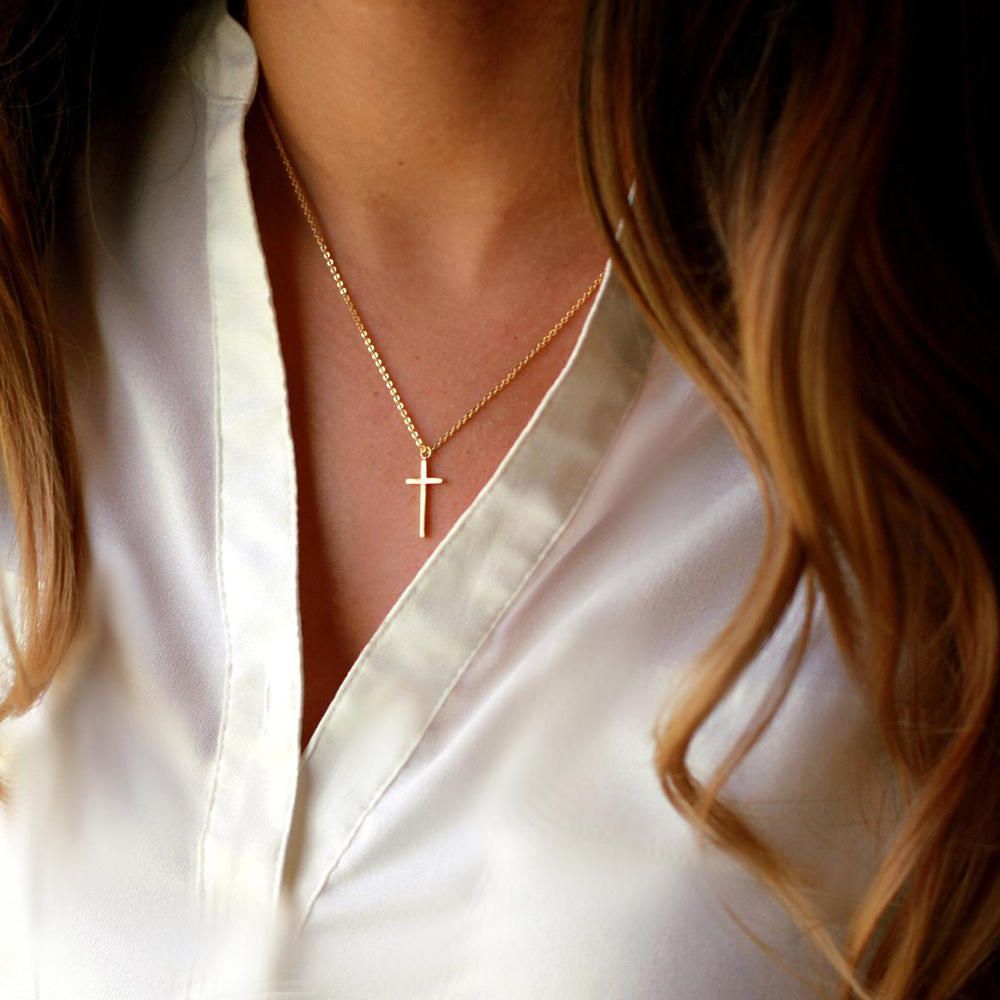 Dainty Tiny Stainless Steel 18k Gold Plated Cross Heart Pendant Necklace Charm Chain Choker Necklace Women Jewelry