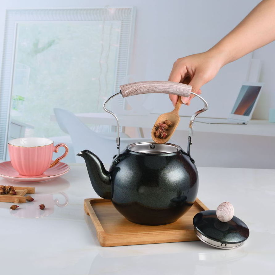 Hot water pot at Sample Time 1-3 days Hot Sale Stainless Steel Mirror Polished Portable tea kettle with infuser