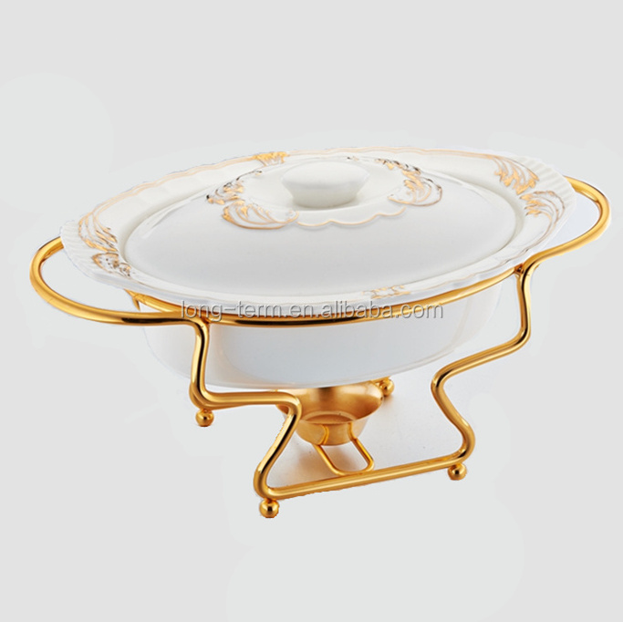 Gold luxury crown saudi arabic restaurant equipment round food warmer hinged lid hammered hanging dome chaffing