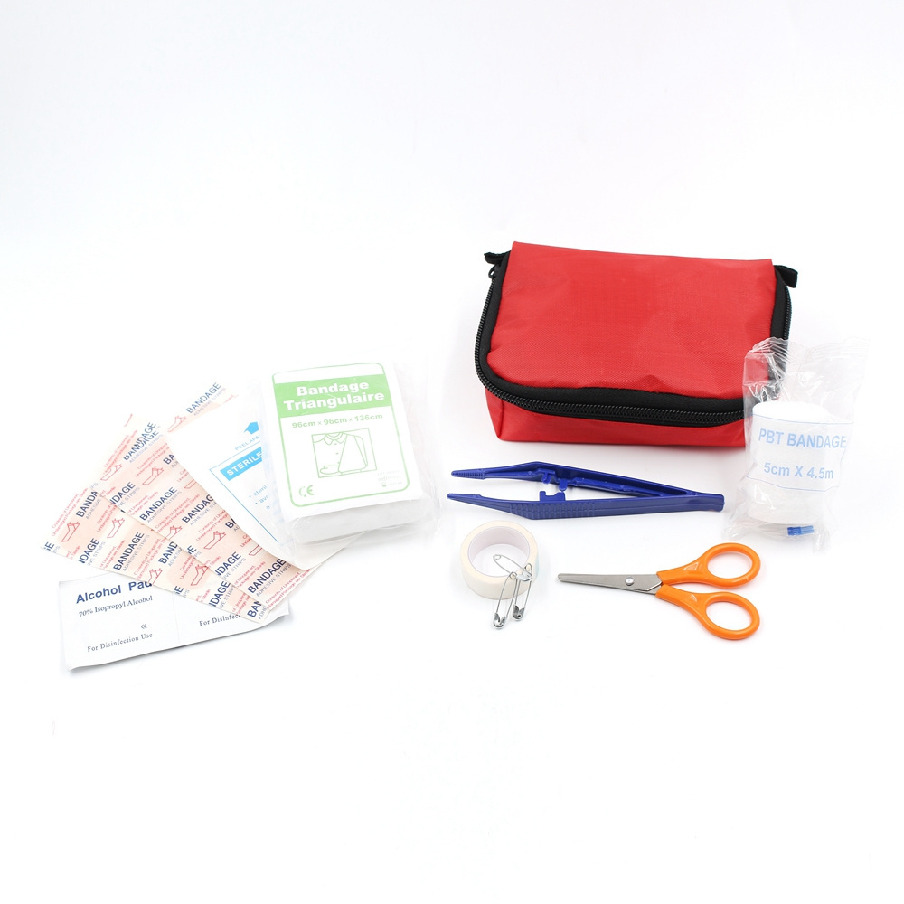 Custom Logo Medical Emergency Trauma Mini Basic Small Novelty First Aid Kit For Gift