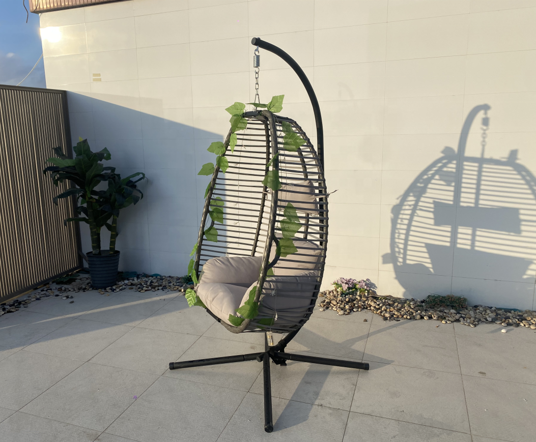 outdoor swing chair hanging baskets deep cushion metal stand leisure egg chairs hammocks garden wicker folding egg