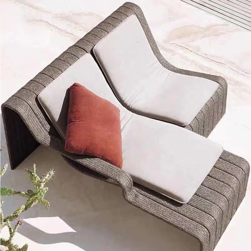 2023 Luxury Modern Waterproof Patio Furniture  Beach Chaise Lounge Hotel Garden Pool Sun Lounge Outdoor Rope Lounge Chair