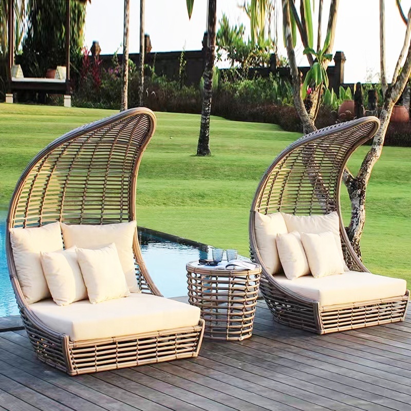 Daybed Patio Rattan Outdoor Furniture Garden Wicker Sun Bed PE Rattan Poolside Daybed Hotel Beach Sofa Bed