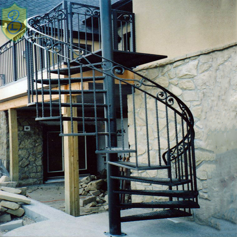 Outdoor steel spiral staircase decking spiral staircase for sale