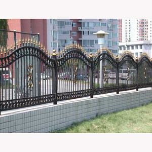 Decorative Garden Fencing Buildings Galvanized Iron Black Metal Fence Panels Morden Trellis Gates Outdoor Wrought Iron Fence