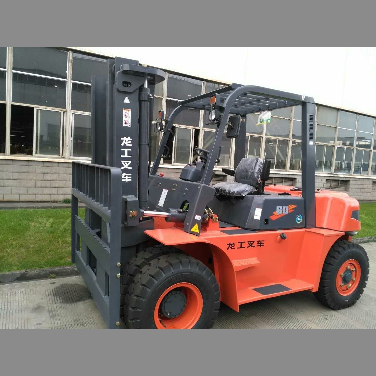 LG60DT    Lonking 6 ton heavy forklift with  3 stage mast