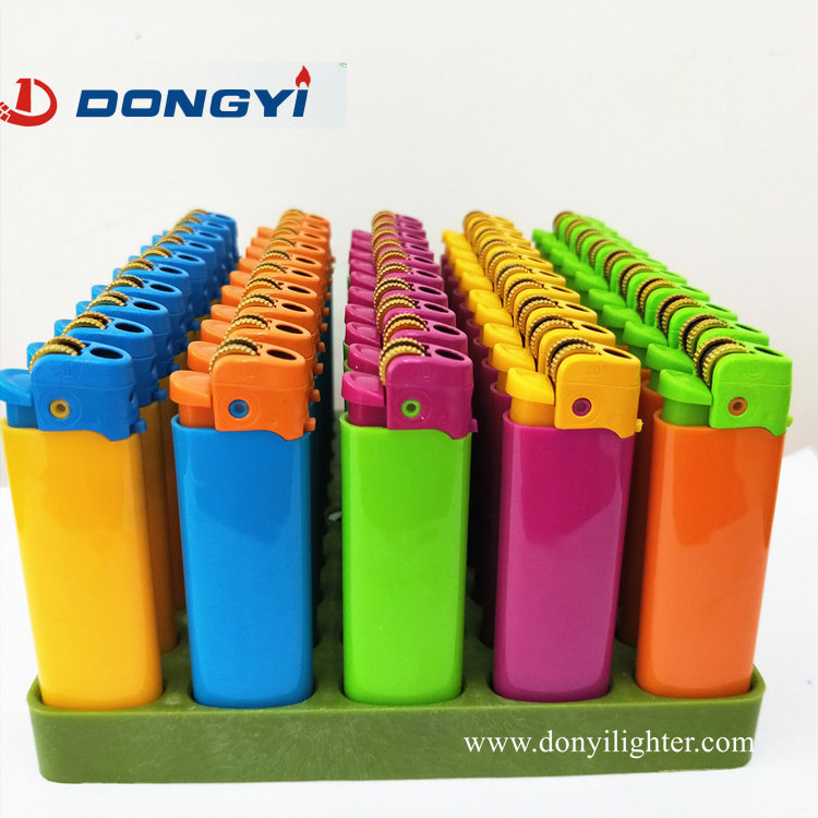 factory best cricket style plastic lighter in high quality , with certificate of ISO 9994 and EN13869, cheapest wholesale price