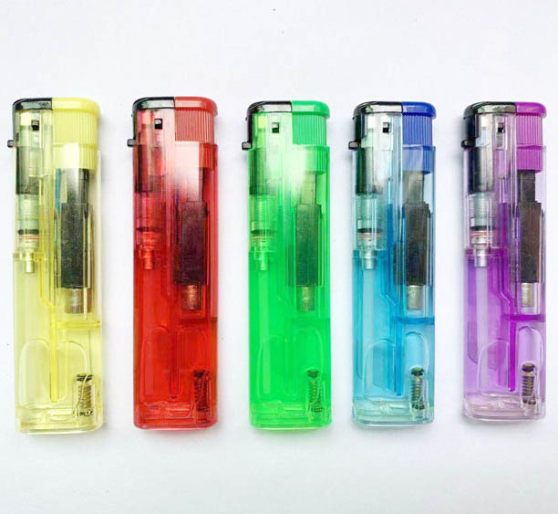 Hot sale plastic windproof gas lighter kitchen pocket lighter cigar rechargeable lighter encendedores