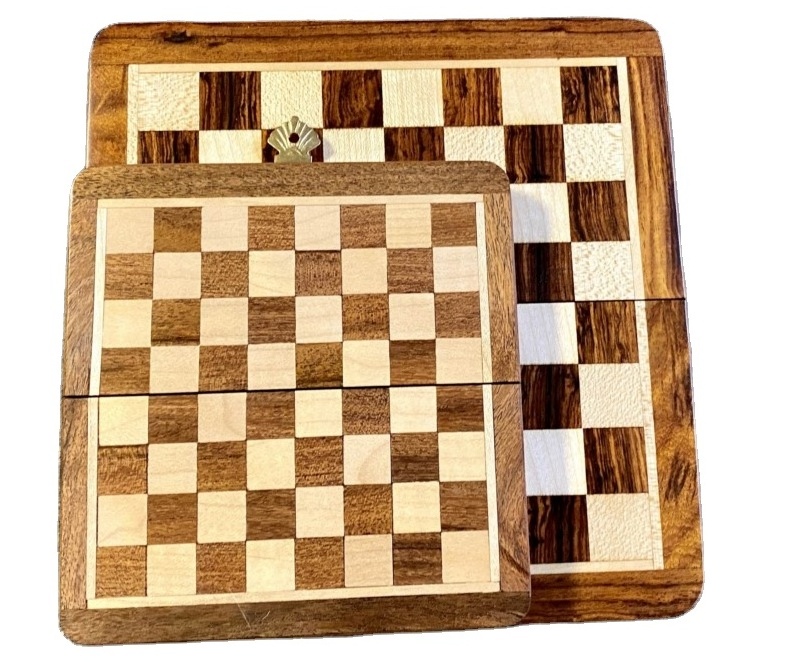 Retro Table toys Wooden magnetic chess Foldable Portable International chess