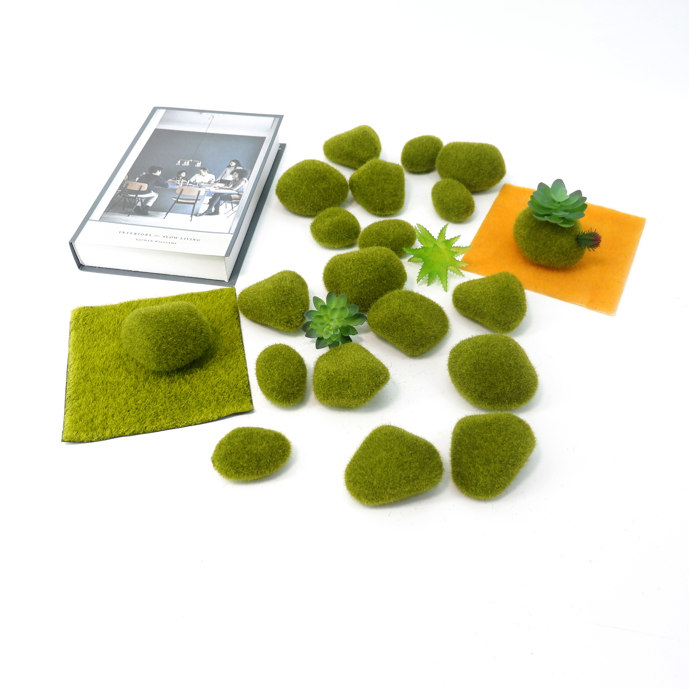 Factory wholesale artificial moss artificial rock green moss covered stone ball