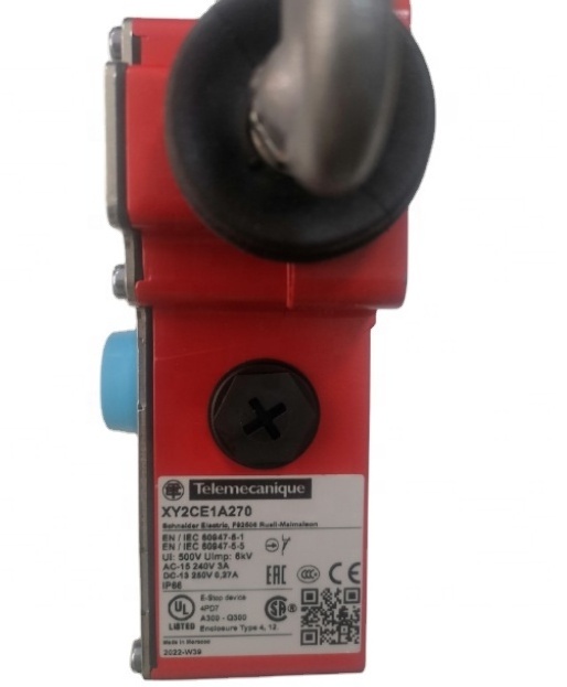 Telemecanique Latching emergency stop Rope pull switch XY2CE1A270 With Low Cost