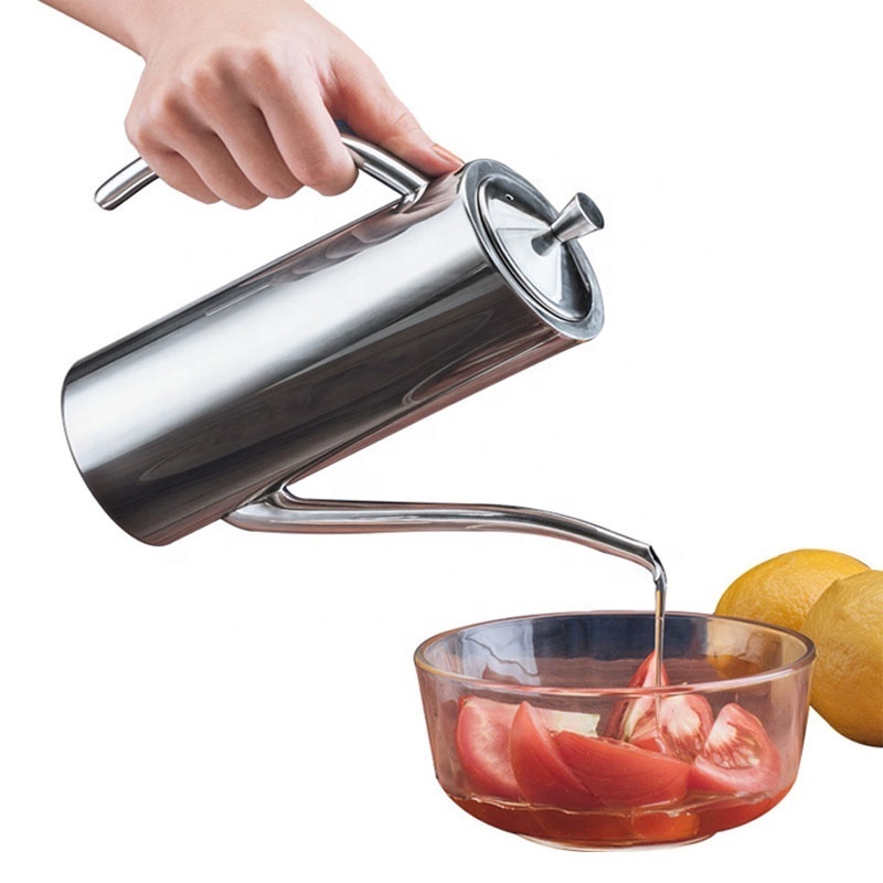 24oz Large Mouth Spout Olive Oil Dispenser High Quality SUS304 Stainless Steel Cooking Kitchen No Drip Oil Can Vinegar Container