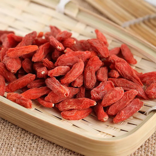 Factory Manufacture Various Tradition Dried Goji Berries High Quality bulk Natural Berries Dried Goji Berry