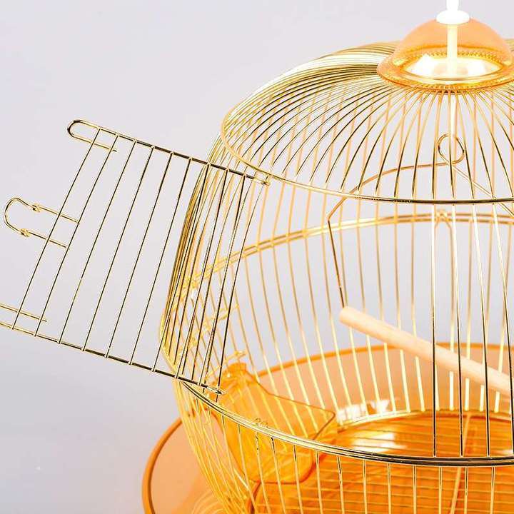 Classic Luxury Golden Bird Cage Stainless Wire Round Bird Cage For Small Parrot Outdoor