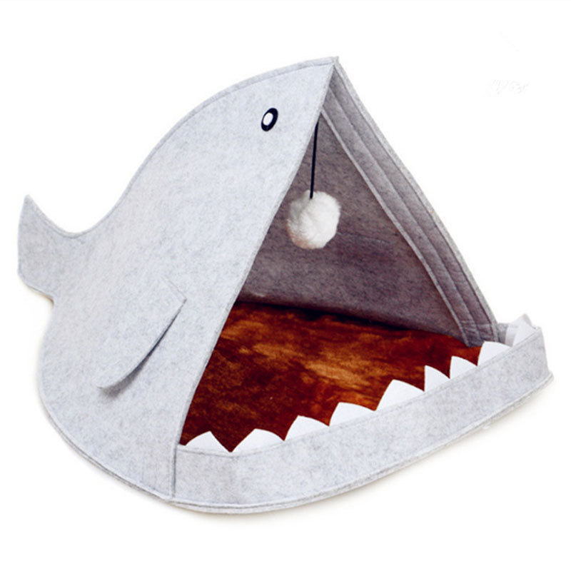 New Hot Sale Travel Outdoor Felt Detachable Folding Bed for Pet Portable Dog Bed Shark Shaped Cat Nest