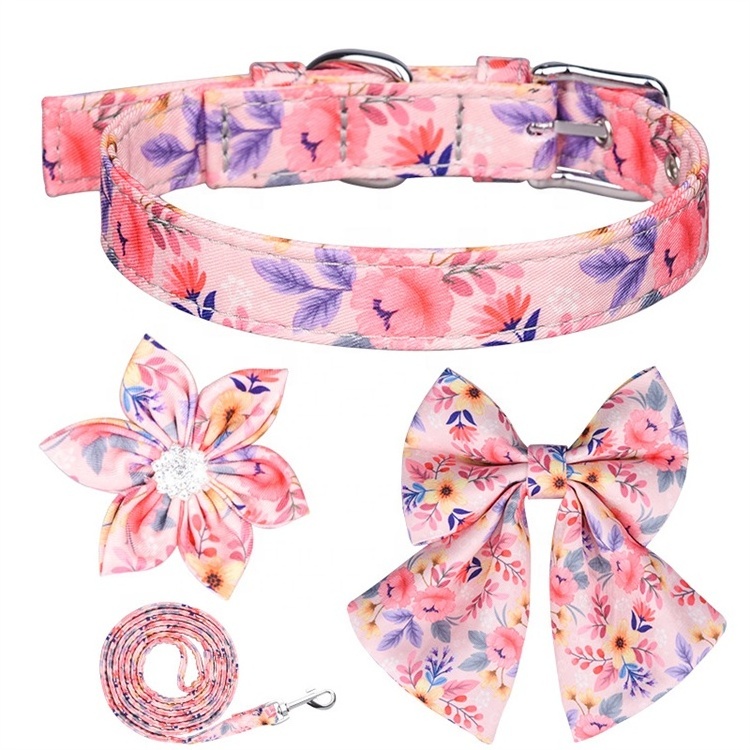 Cute Pet Supplies Dog Cat Flower Bow Decoration Quick Release Collar Luxury Round Collars Leashes 4 Pieces Set For Pet Walking