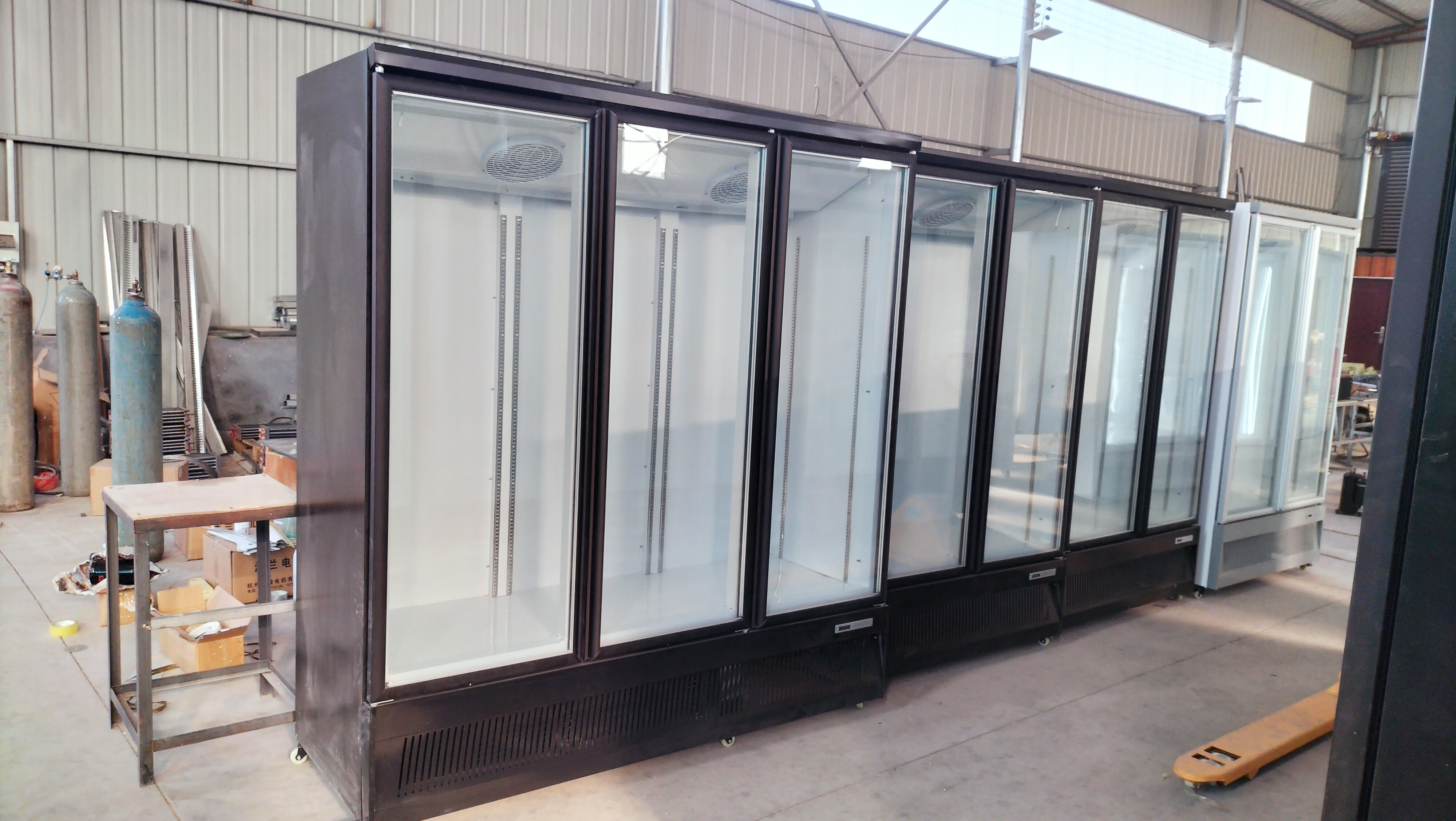 3 Door Supermarket Frameless Glass 1500L Meat Display Upright Freezer for Ice Cream Sea Food Beef