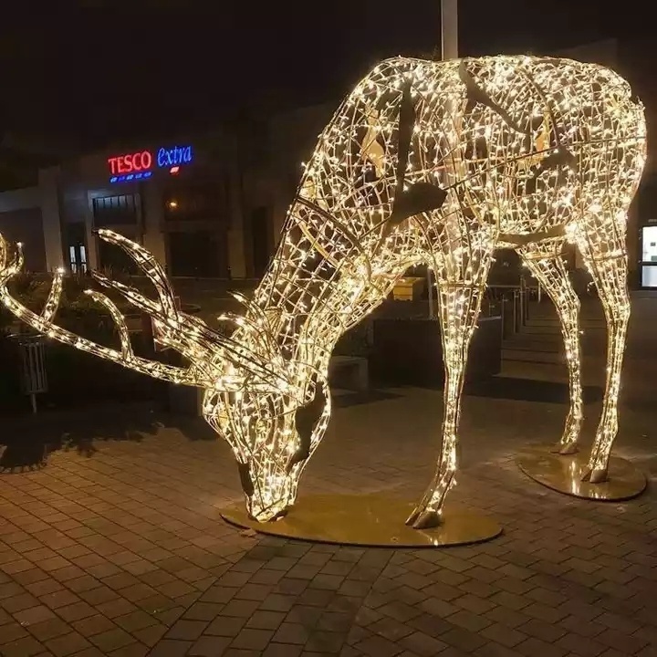 Waterproof high Christmas quality garden led animal string light lighted reindeer for street decoration connectable serial