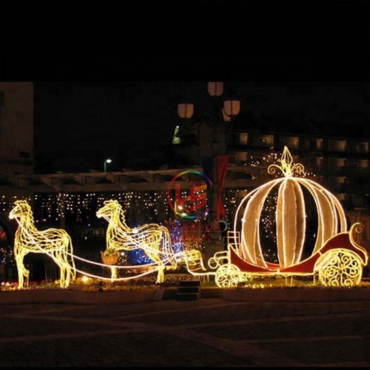 Personalized Acrylic Wedding Decoration LED Sculpture Carriage Sleigh Life Size Cinderella Carriage for Street decoration