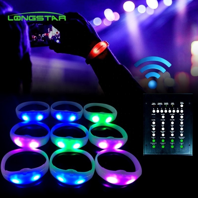 Factory Wholesale Silicone Music Wrist Band Led Customized Bracelet Glows In The Dark Led Flashlight Wristbands