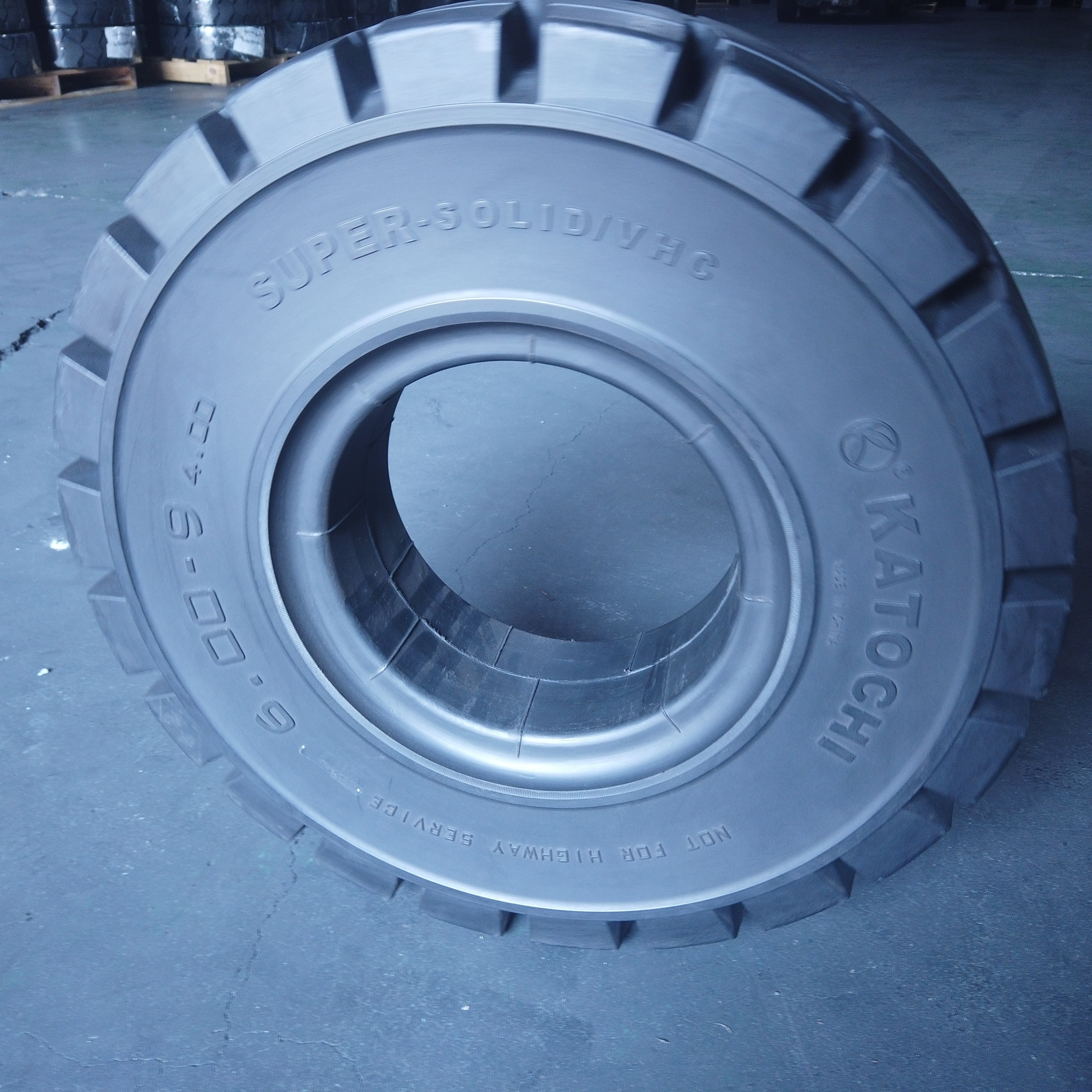 Wholesale Forklift Tyre Forklift Parts 6.00-9 7.00-12 8.25-15 Rubber Solid Tire  solid tyre scooter