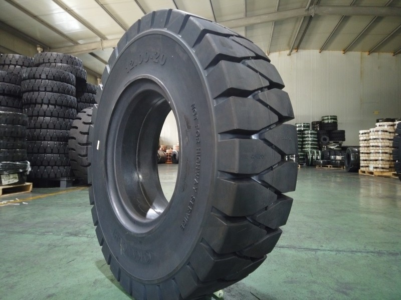 12.00-20 12 20 Inch Rubber Solid Tire For Forklift Heavy Trucks Trailers