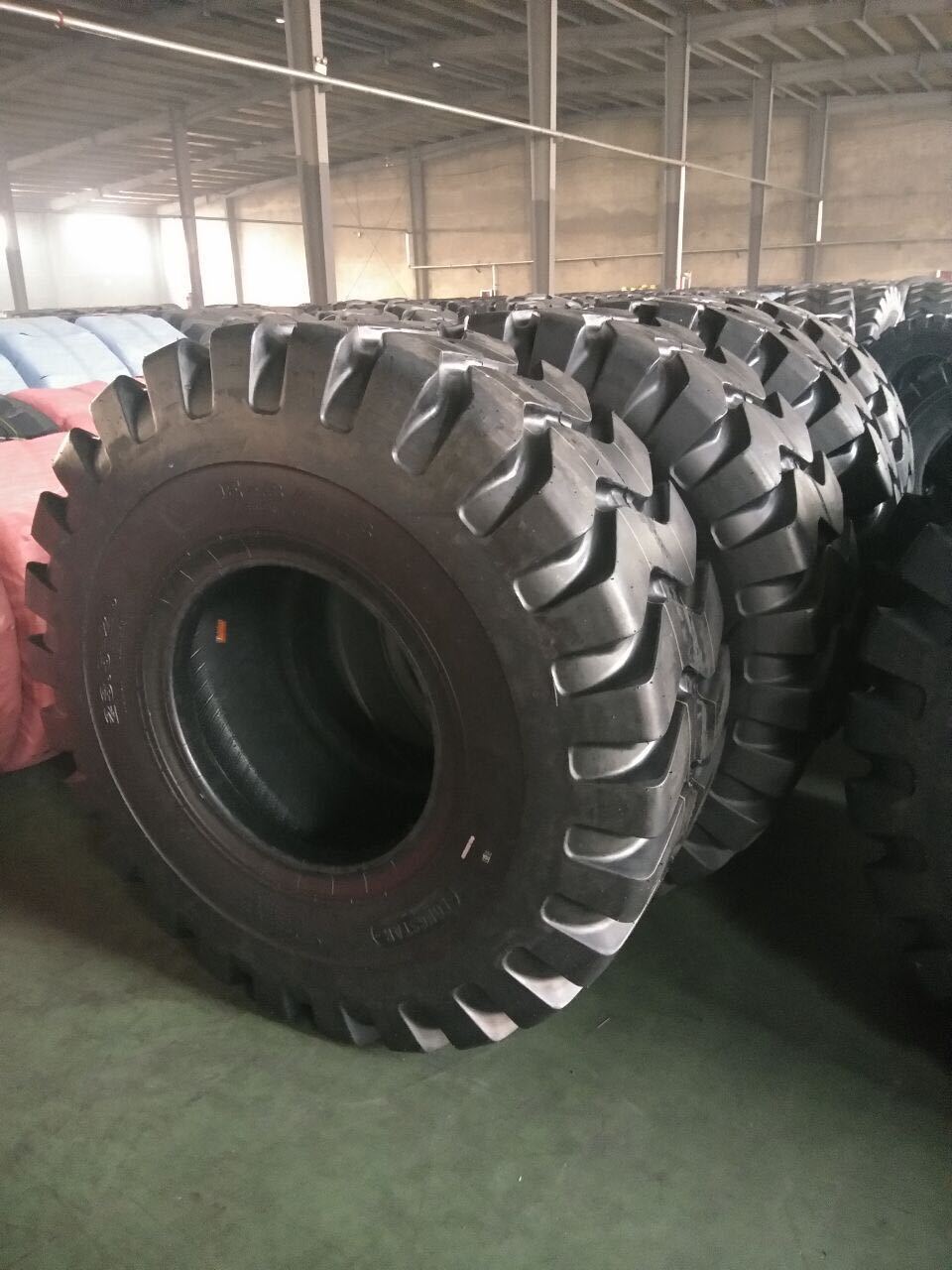 Factory direct bias tyre factory price e3 13.00-25 wholesale tires off the road loader otr tyre