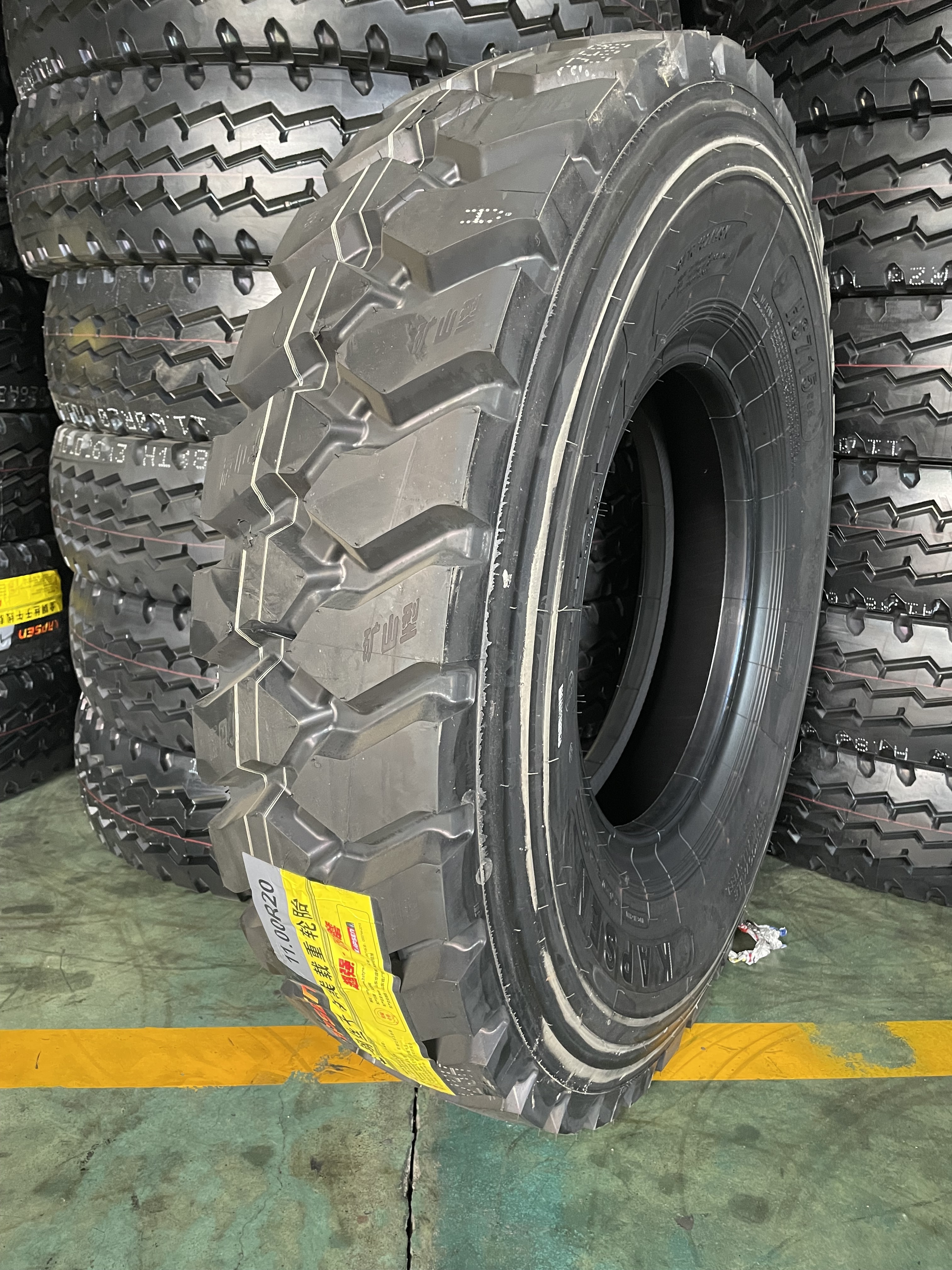 High Quality chaoyang westlake goodride Tyre with  10.00-20