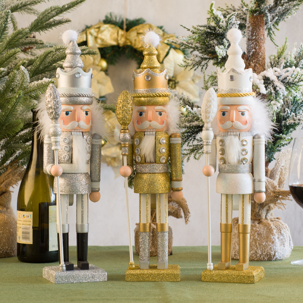 Wholesale Nutcracker Low Price Customizable Wooden Nutcracker For Christmas Decorations