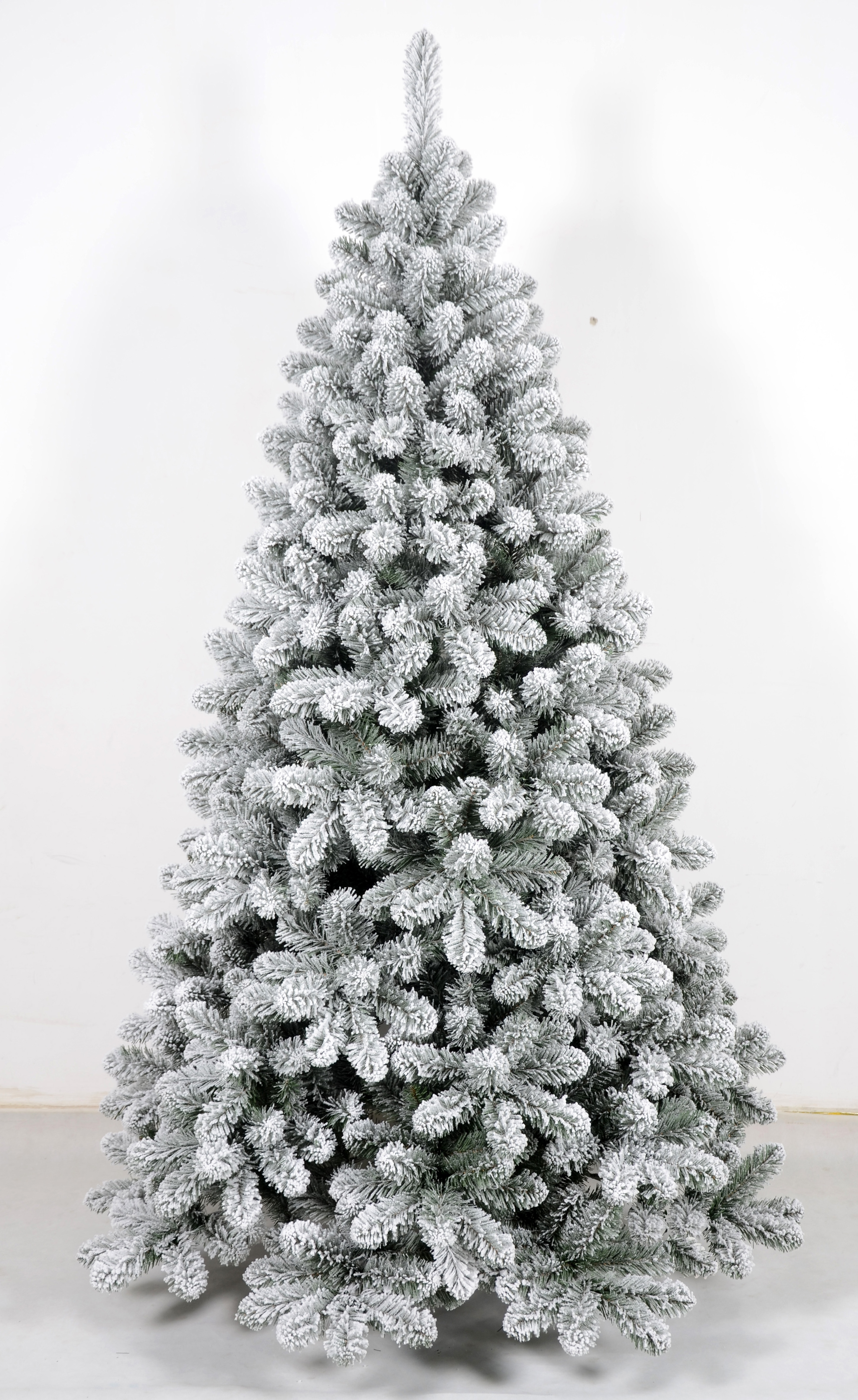 CDL Model 6 7 8Ft PE Mixed PVC Artificial Snow Flocking Christmas Tree Snow With Lights Snow