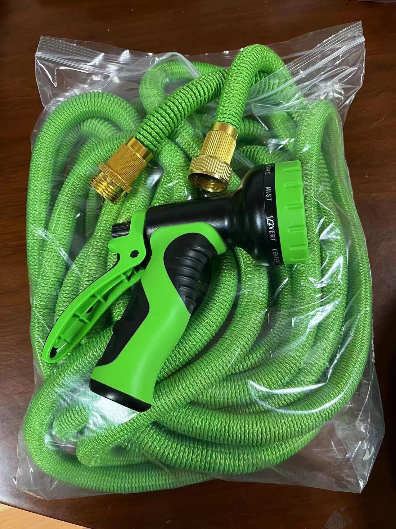 Hot sales  25ft 50ft 75ft 100ft magic hose expandable garden hose with water gun