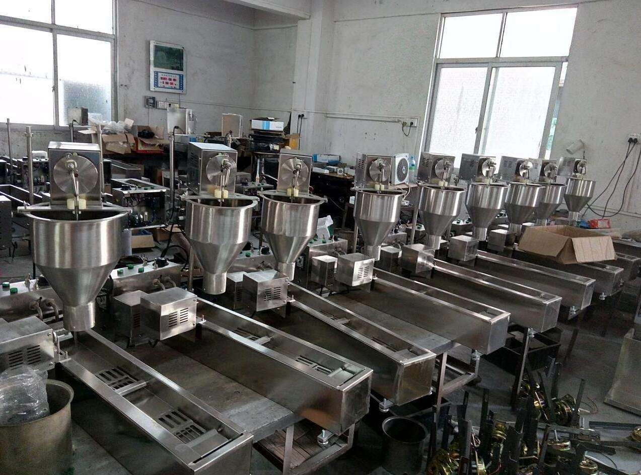 Commercial automatic mini donut maker doughnut making machine