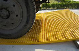 Fiberglass Composite Plastic FRP GRP Grating as Stair Treads / Platform / Walkways, Molded, Square Grid