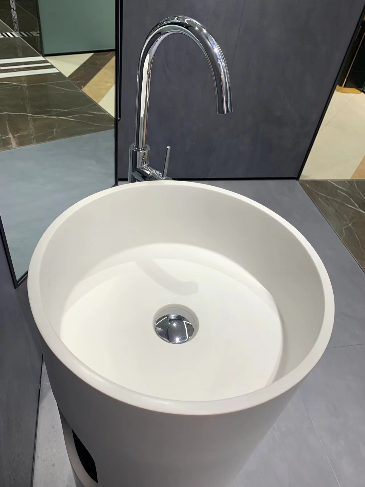 Factory Price White Nano Stones Cylindrical Pedestal Wash Basin Price Bathroom Nano Crystallized Glass Stone Slab