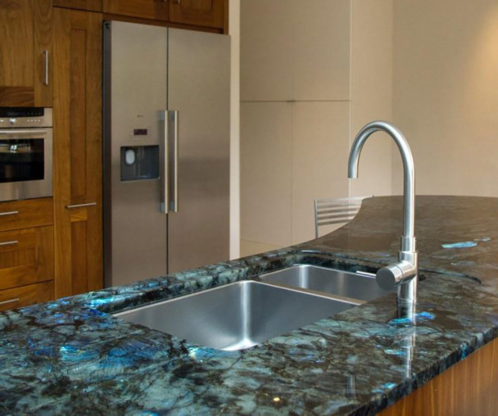 Luxury Blue Emerald Exotic Backlit Granite Madagascar Natural Stone Countertop Table Lemurian Labradorite Blue Granite Slab