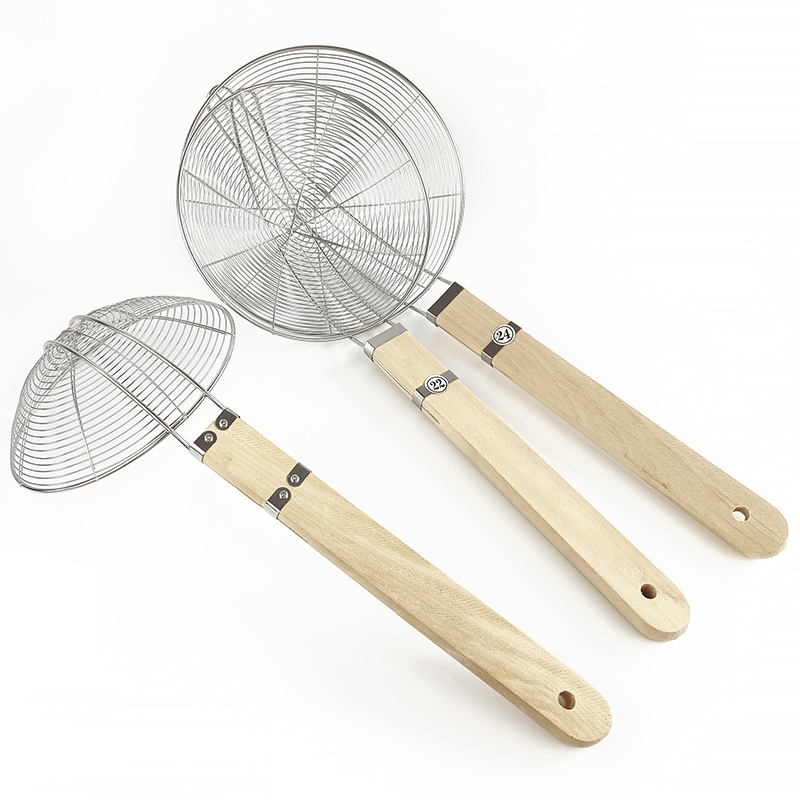 Stainless Steel Strainer Ladle Reinforced Three Layer Wire Mesh Skimmer Spider Strainer With Wood Handle