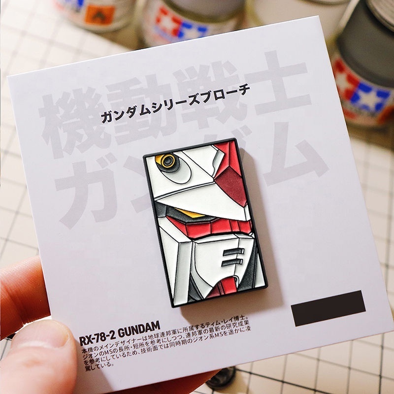 Hot Sell Metal Badge Personalized Anime Pins Ultraman Cartoon Pin Lapel Pin with Back Card