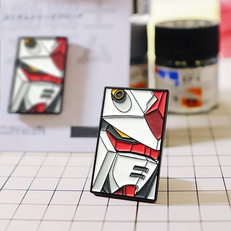 Hot Sell Metal Badge Personalized Anime Pins Ultraman Cartoon Pin Lapel Pin with Back Card