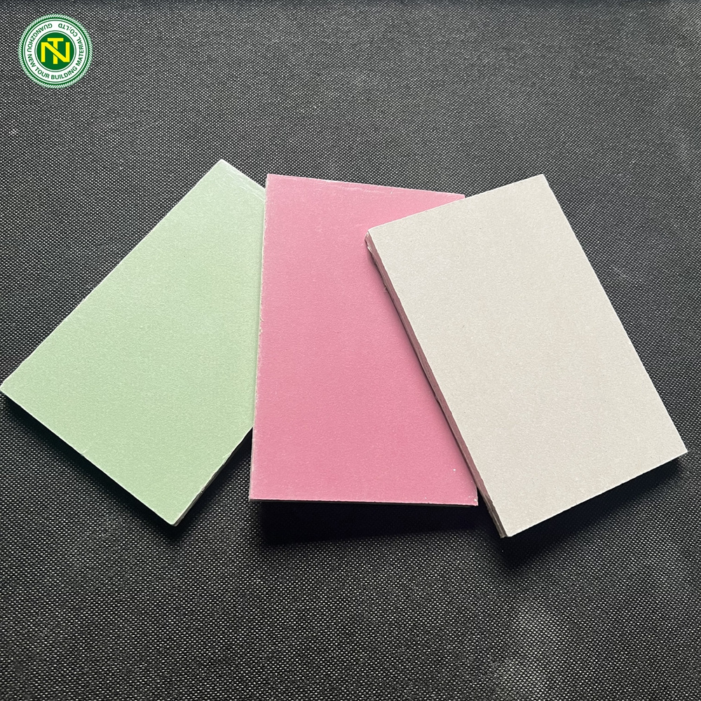 From Guangzhou Gypsum Board/ Plasterboard/ Drywall 9.5MM / 12.5MM Ceiling decoration Standard/Fire/Moisture board