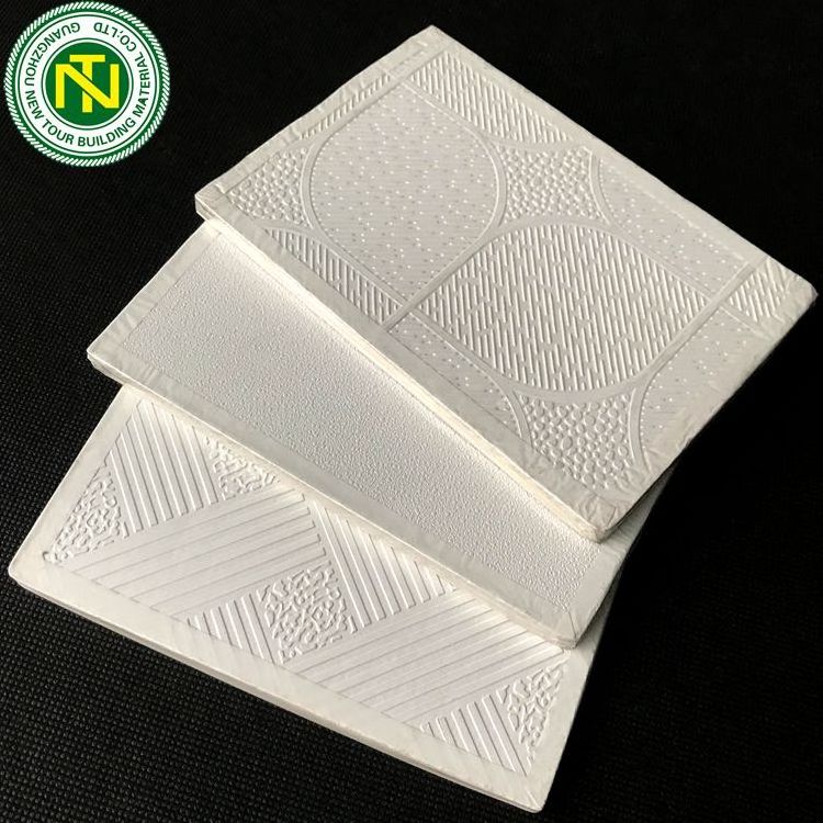 China 595*595/600*600/603*603 Square Coated PVC Laminated Gypsum Ceiling Tiles/ Gypsum Board /ceiling Panel Hot Sales Vinyl