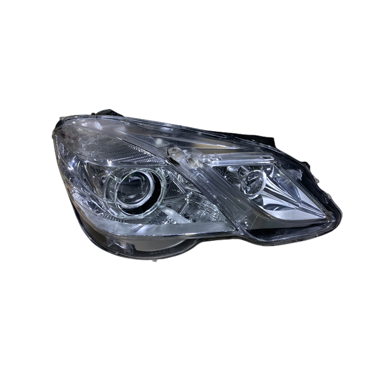 Suitable for Mercedes-Benz headlight w212 headlight xenon E-class old 2010-2013 E300 E350 headlight original factory dismantling