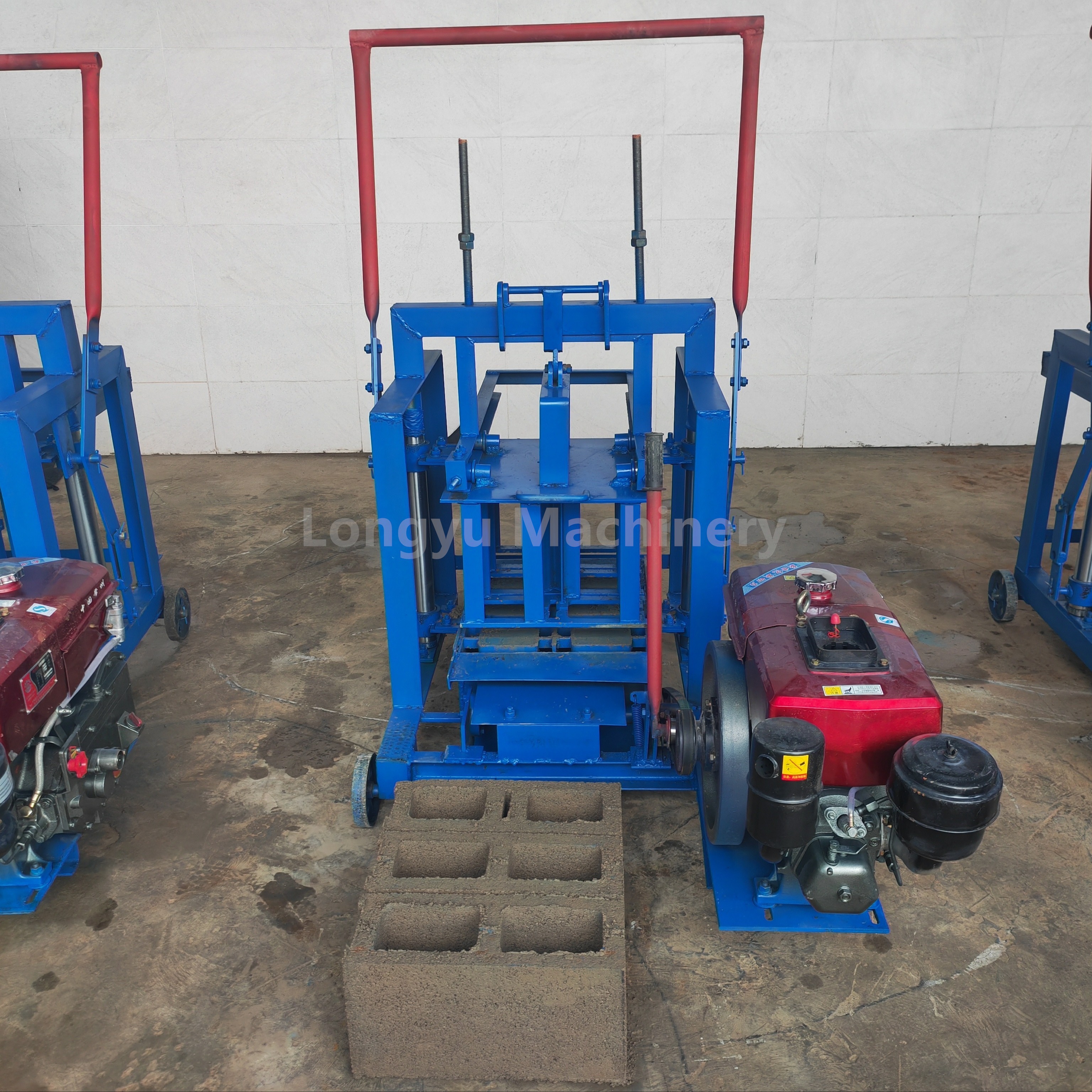 Diesel engine power vibration extrusion brick making machine Paving brick interlocking brick machine